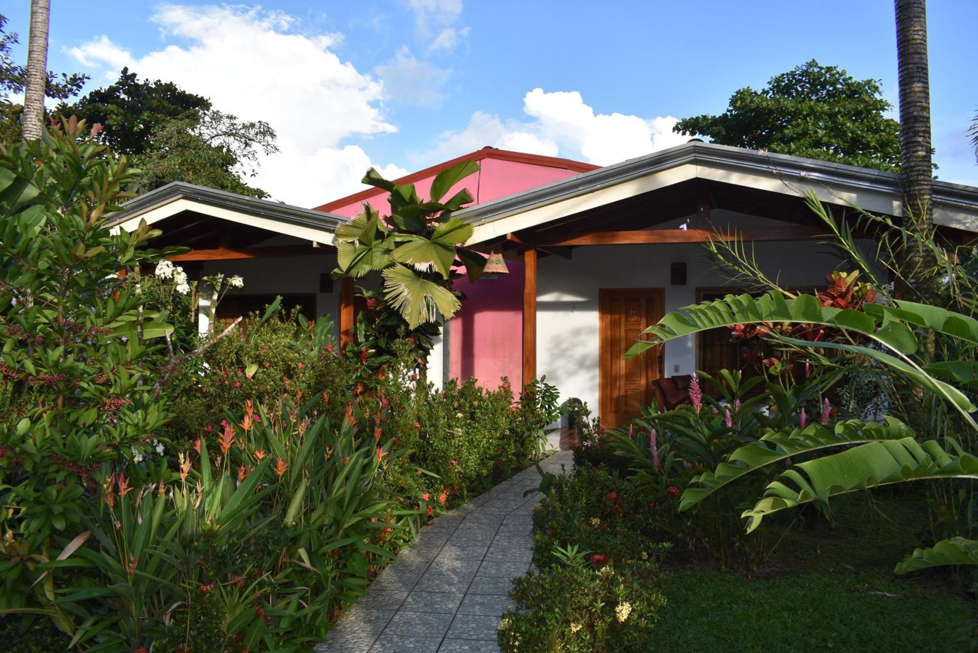 Hotel Roca Negra Del Arenal La Fortuna Exteriér fotografie